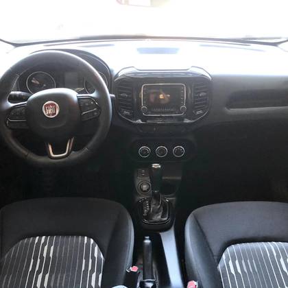 FIAT TORO 1.8 16V EVO FLEX FREEDOM AT6 FIAT TORO 1.8 16V EVO FLEX FREEDOM AT6
